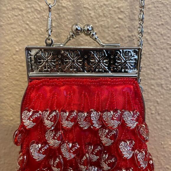 La viola Vintage Red Satin LOVE Beads with Hearts Long Chain Crossbody Purse - Picture 2 of 16